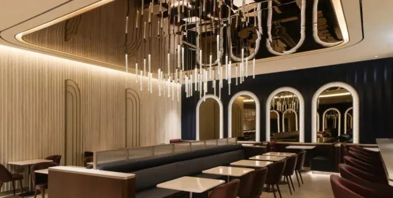 الخطوط البريطانية تطلق صالة مبتكرة لتجربة المسافرين في دبي
