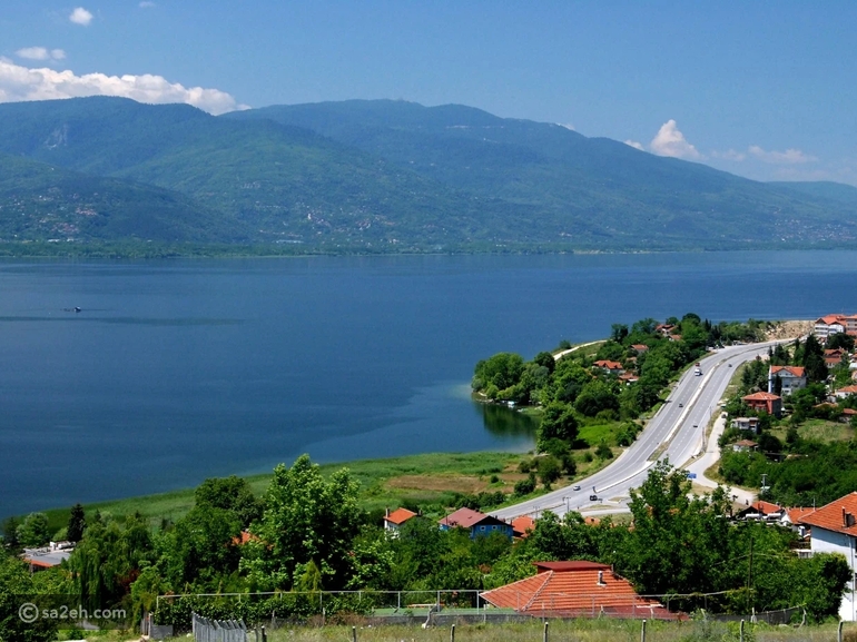 سبانجا الساحرة: رحلة إلى بحيرة الجمال التركي