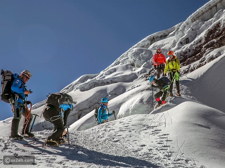 دليل المغامر: كيف تستعد لرحلة تسلق الجبال