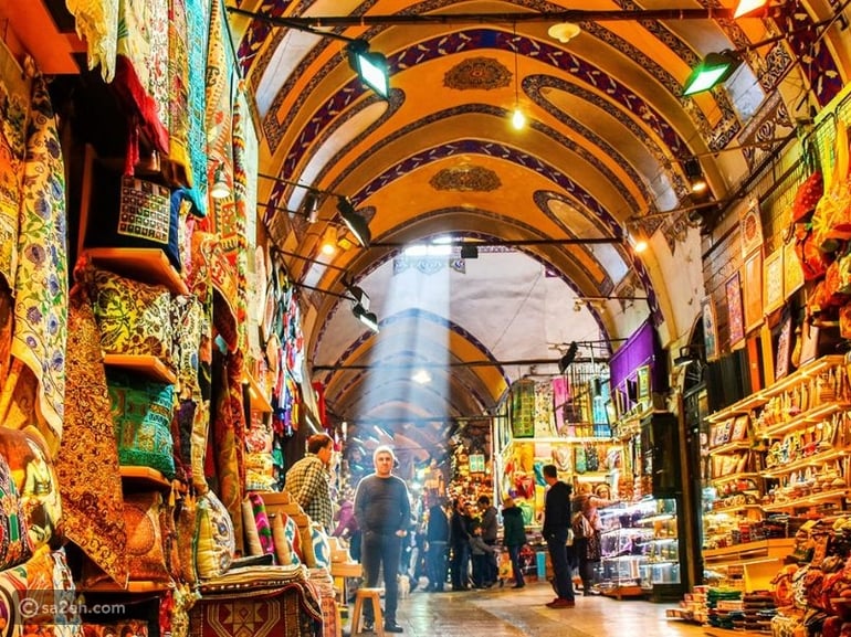غراند بازار إسطنبول: رحلة في قلب التجارة والتاريخ العثماني