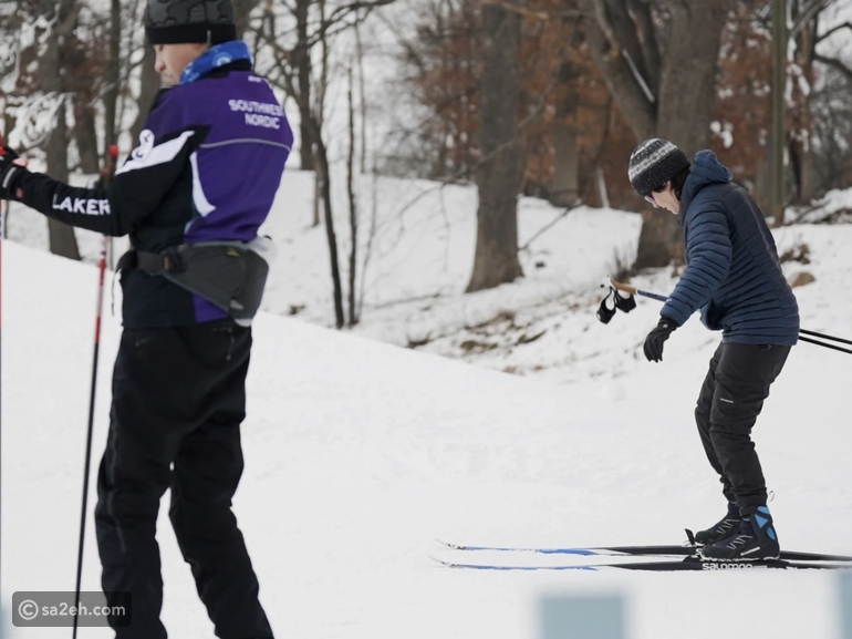 طبقات الملابس: فن البقاء دافئًا دون الشعور بالاختناق