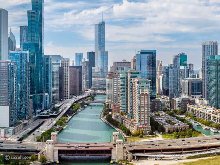 شيكاغو: عمارة شاهقة وثقافة حضرية نابضة