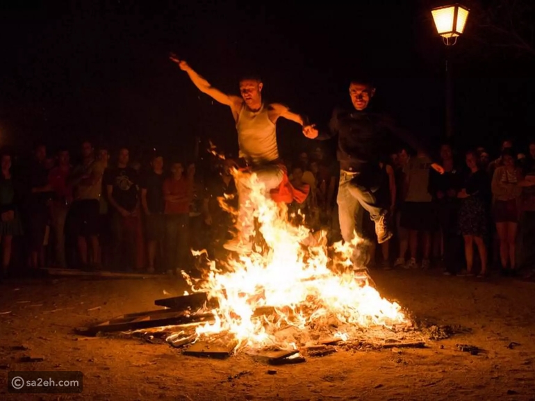 مهرجانات النار في إسبانيا: طقوس شعبية بطابع احتفالي