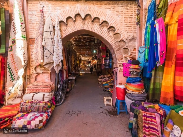 أسواق مراكش: اكتشف السحر بين السجاد والتوابل