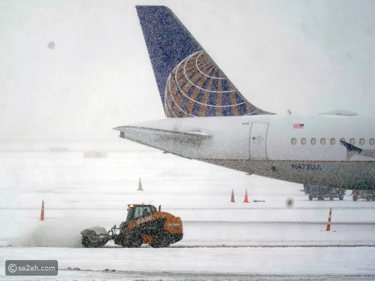 عاصفة ثلجية تضرب أمريكا وتلغي آلاف الرحلات الجوية