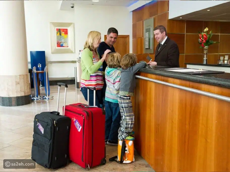 إتيكيت الضيافة: كيف تتصرف بشكل لائق في الفنادق