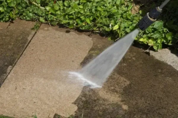 Increase Curb Appeal with Concrete Pressure Washing in Fremont Hills, MO