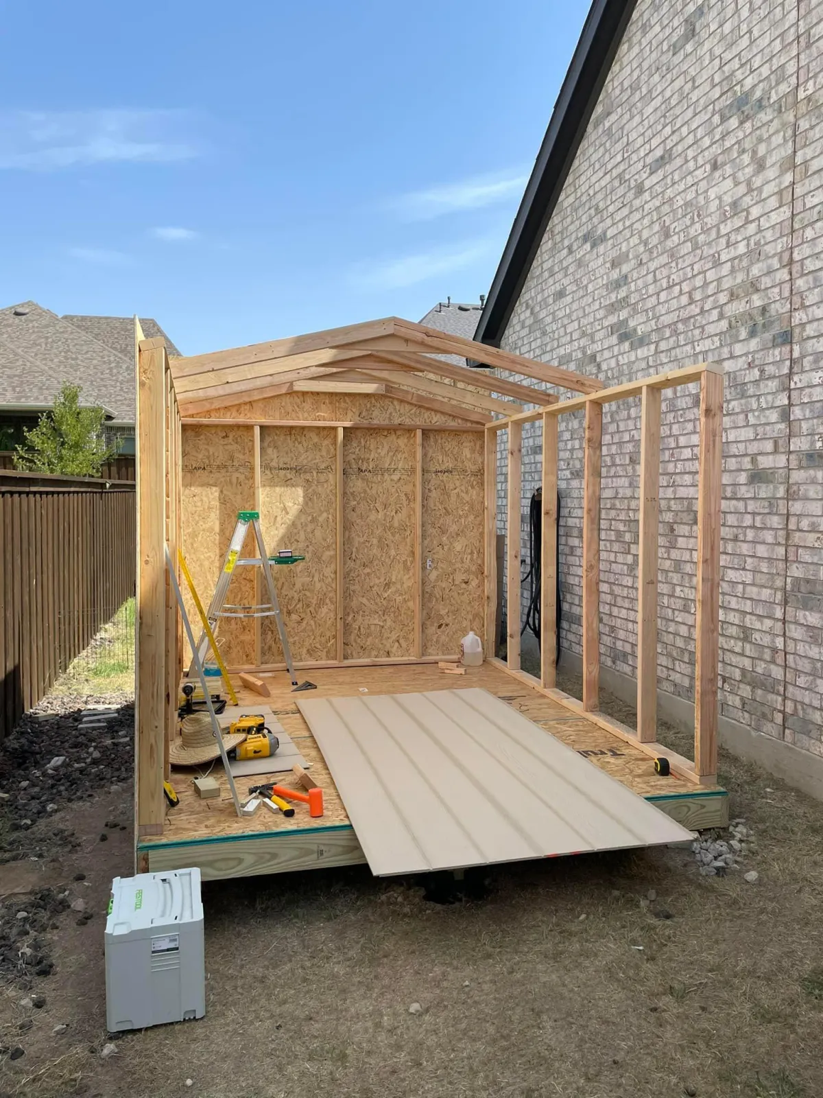 4 Alarm Handyman Service - North of Fort Worth - Garage Build Handyman Expert