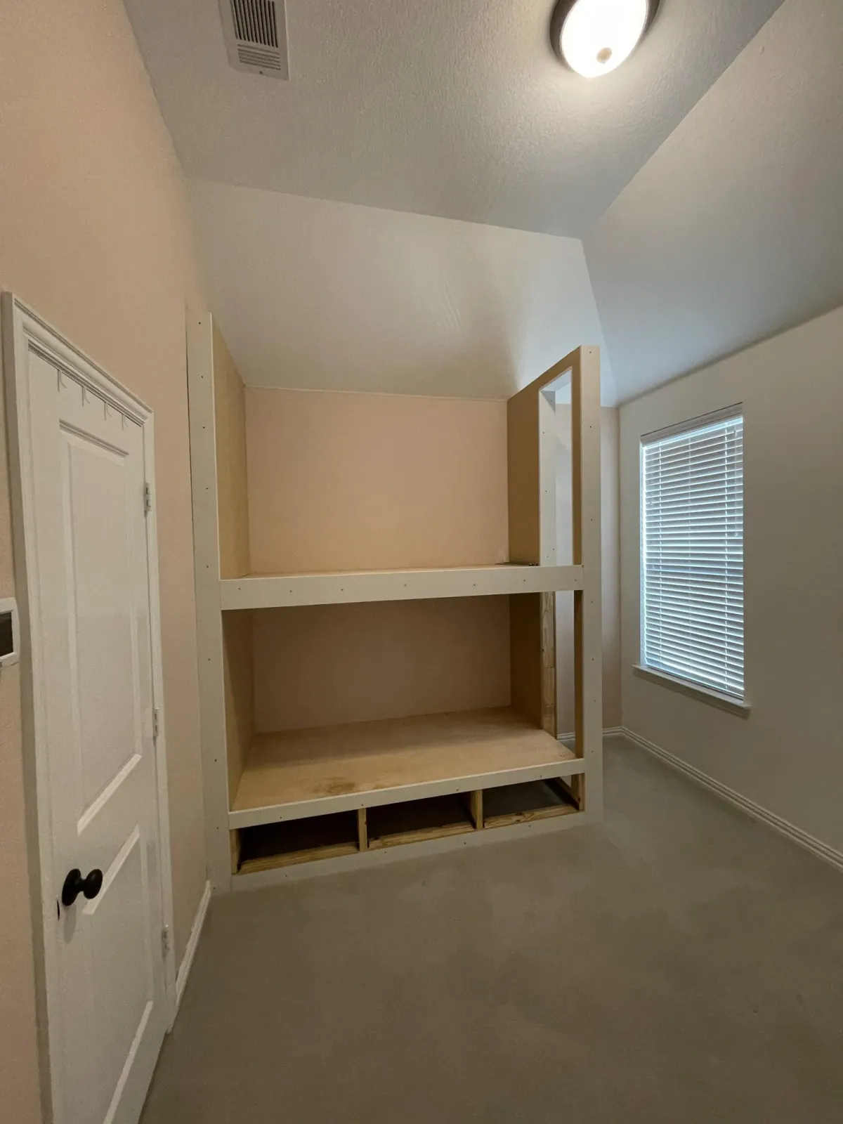 4 Alarm Handyman Service - North of Fort Worth - Custom Storage