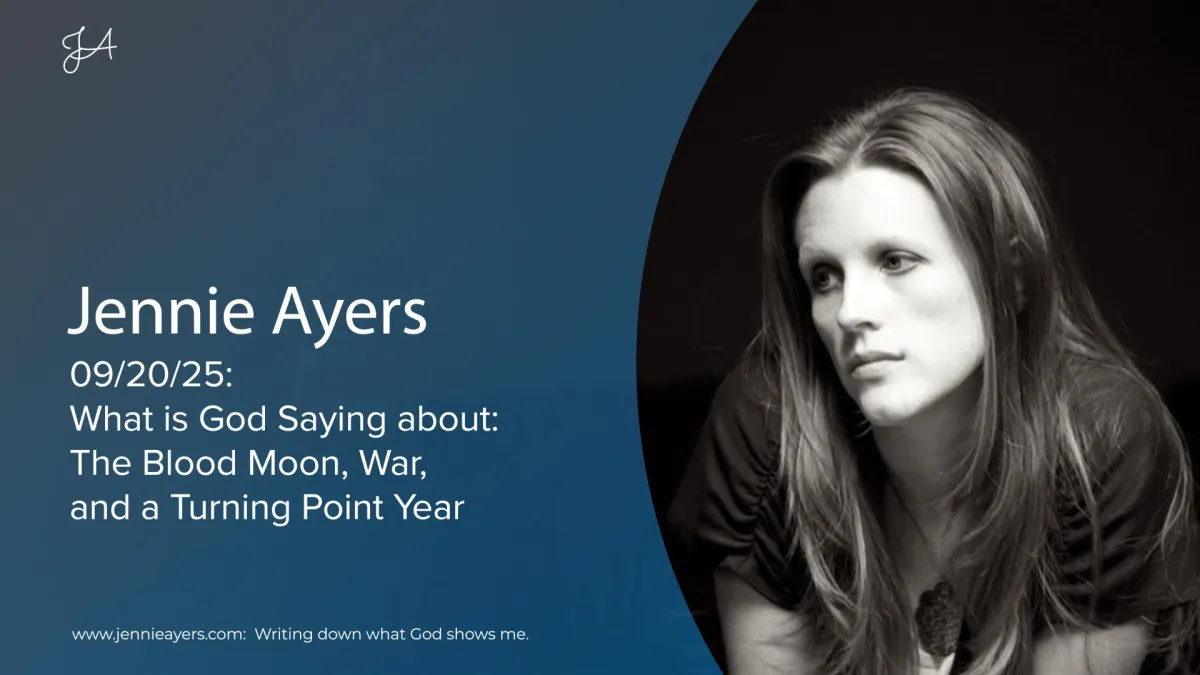 What is God Saying about: The Blood Moon, War, and a Turning Point Year