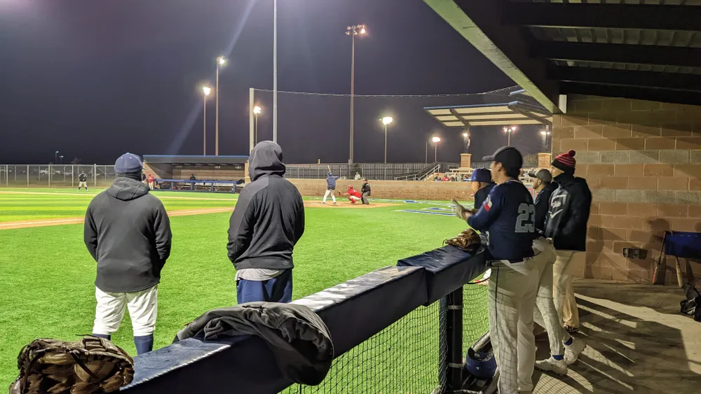 Fourth Inning Plays a Key Role in Hooks Blow Out Over Elite - 11.15.22