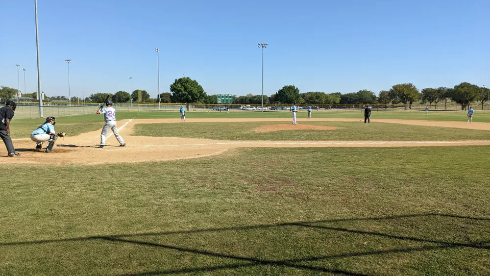 Hooks Jump Out to Early Lead in Victory Over the Devil Rays - 10.2.22