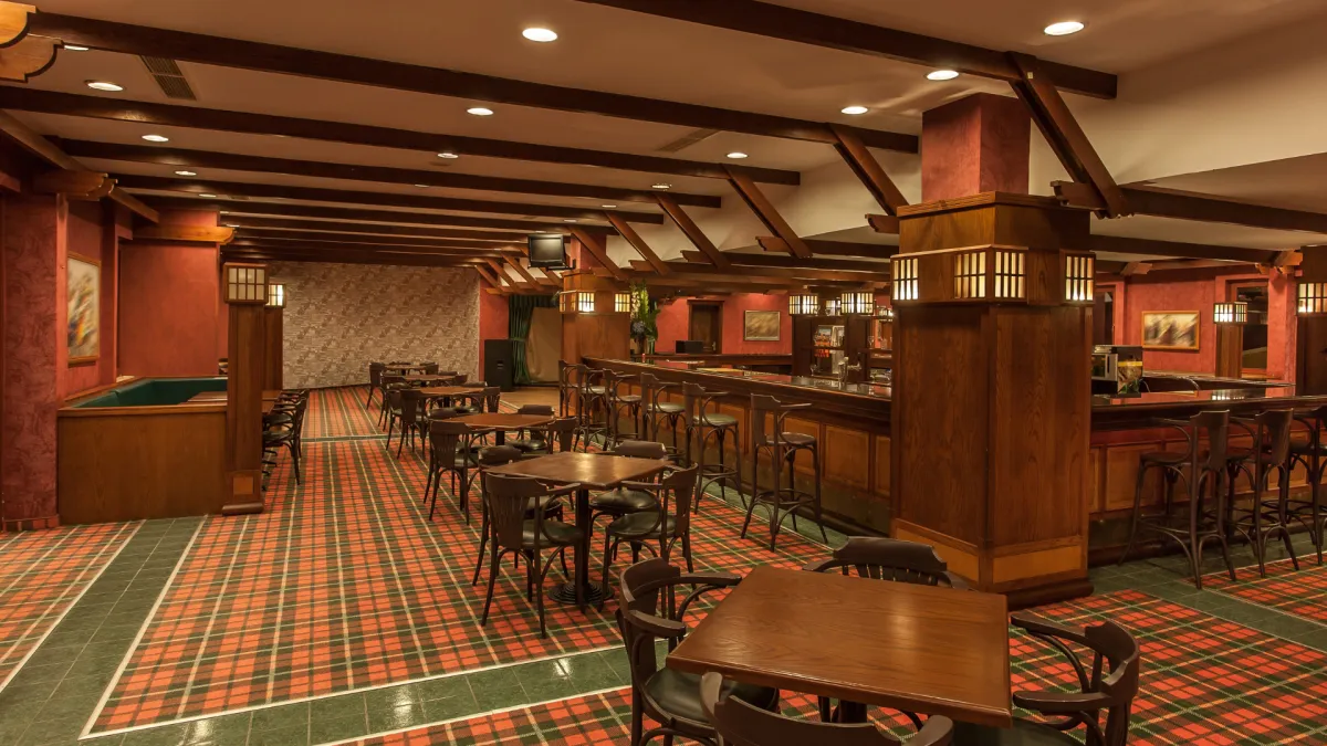 Traditional Irish music bar Times Square NYC