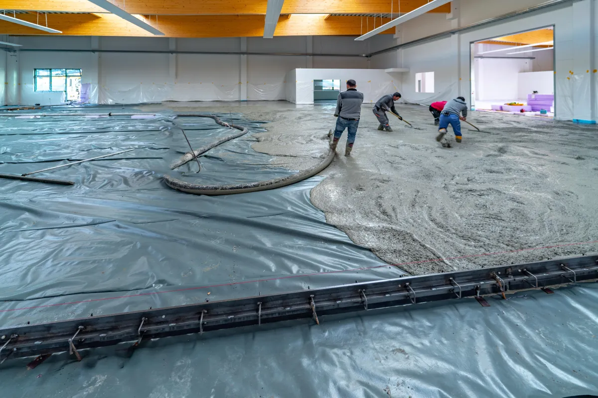Emerging Trends in Floor Screeding: How New Materials and Technology Are Transforming the Industry