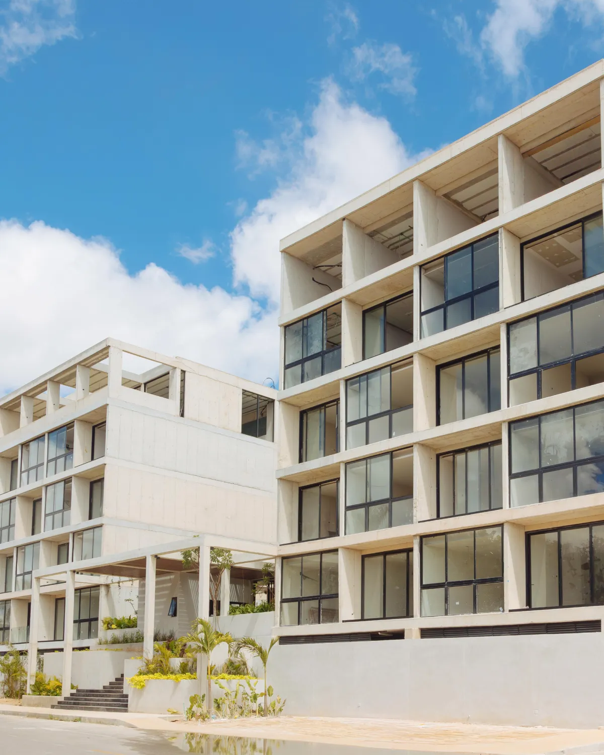 Norteveintiuno: la imponente expresión del brutalismo en Mérida