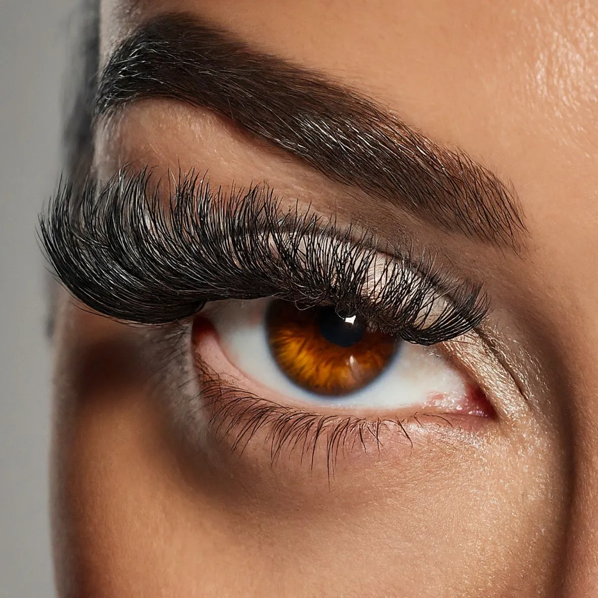 Eyelash picture before and after