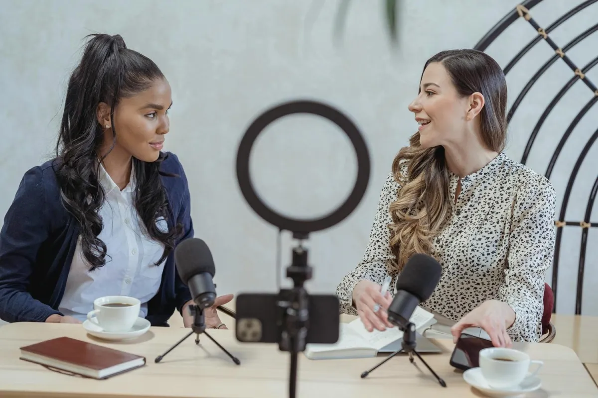 How to Use Influencer Partnerships to Expand Your Small Business Reach