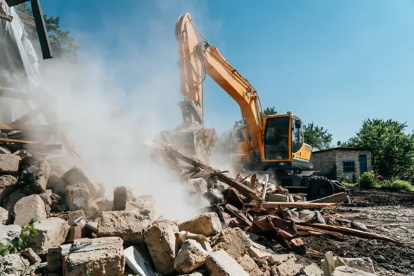 Top Benefits of House Demolition for Homeowners and Builders