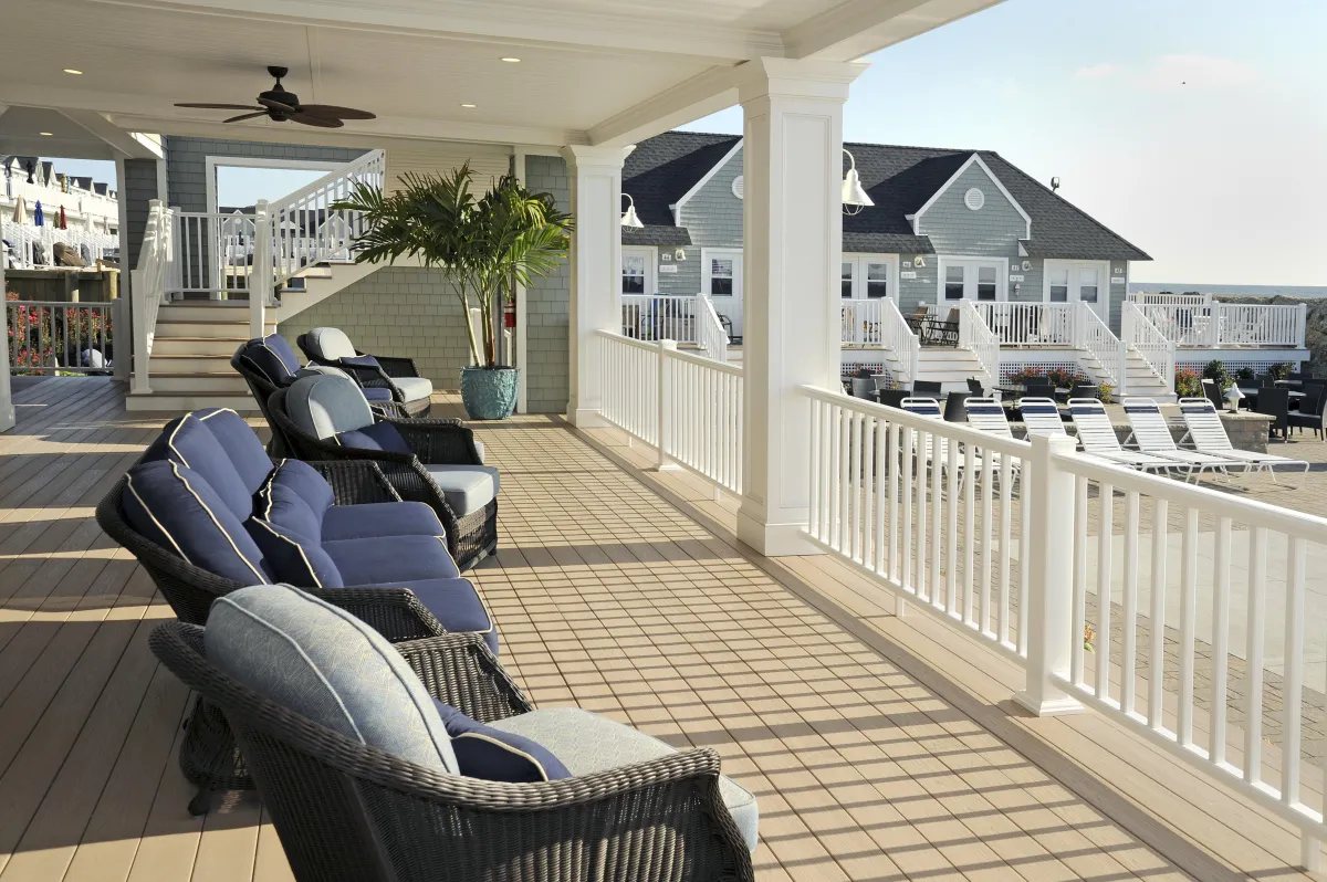 TimberTech Premier Rail White