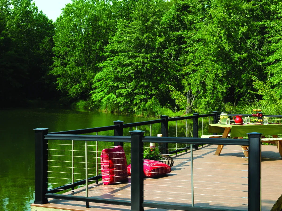 TimberTech Radiance Rail Matte Black