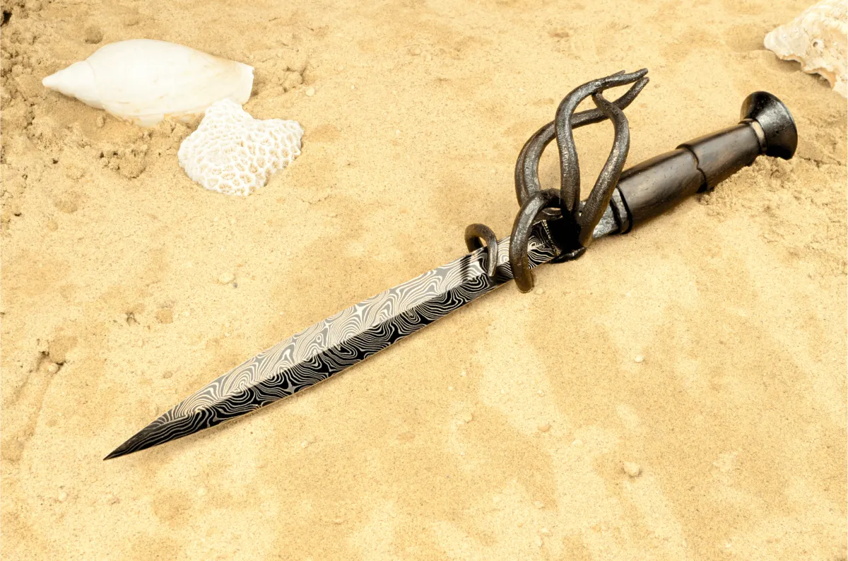Black Pearl Dagger