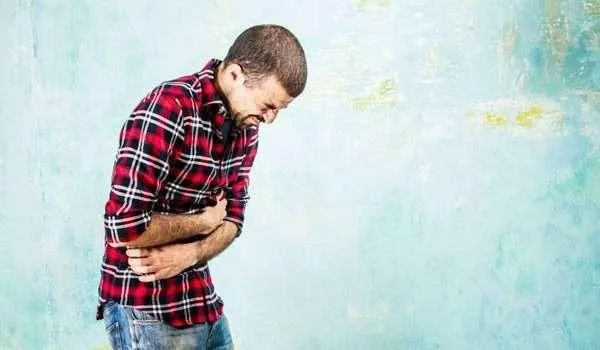 انفتال الحبل المنوي من أهم وأخطر الحالات المسببة لألم الخصية (2-2)