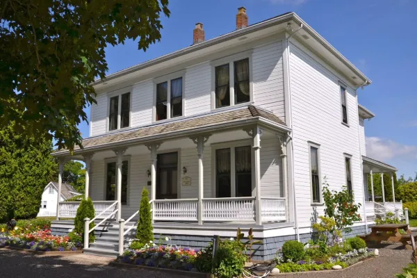 London Heritage Farm – A Window into the Past