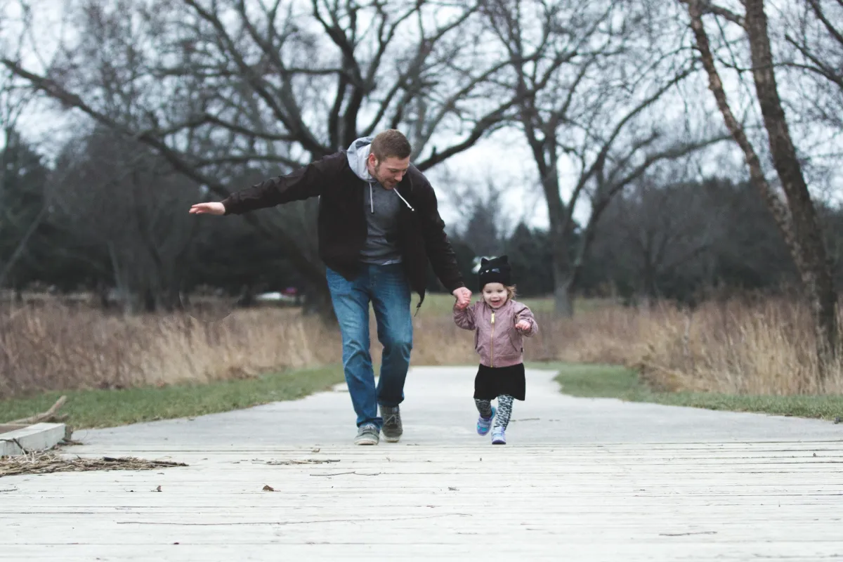 Mindful Parenting: Cultivating Presence and Connection in Everyday Moments