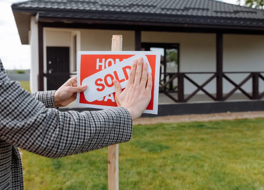 Best Time to Sell in Edmonton: When You’ll Get the Most from Your Home