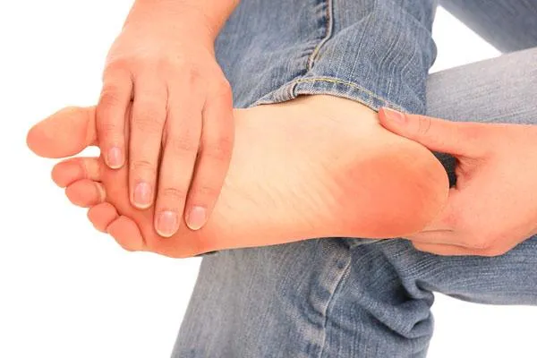 How PRP Therapy Helps with Plantar Fasciitis: A Non-Surgical Solution for Kansas City Residents