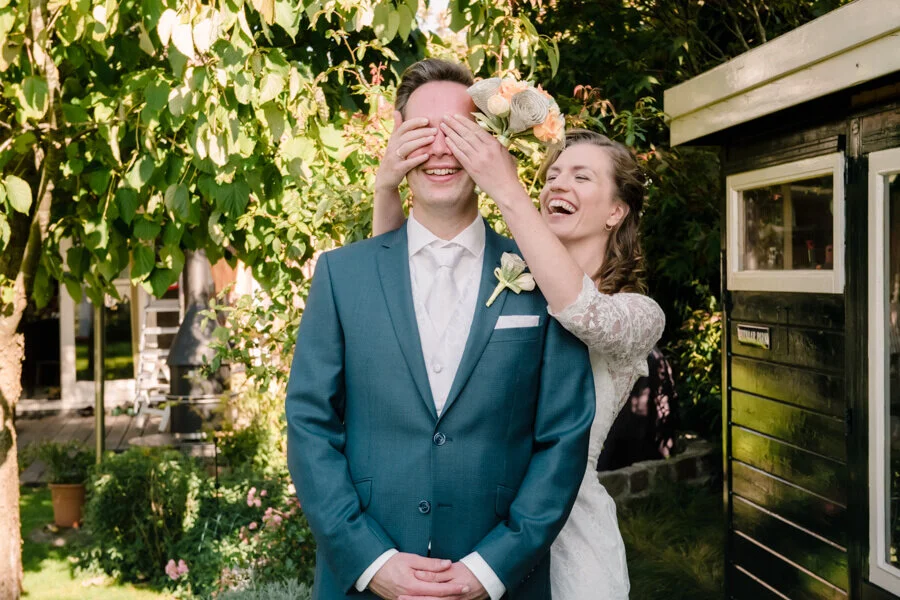 Een najaarsbruiloft vol eigenheid in Utrecht