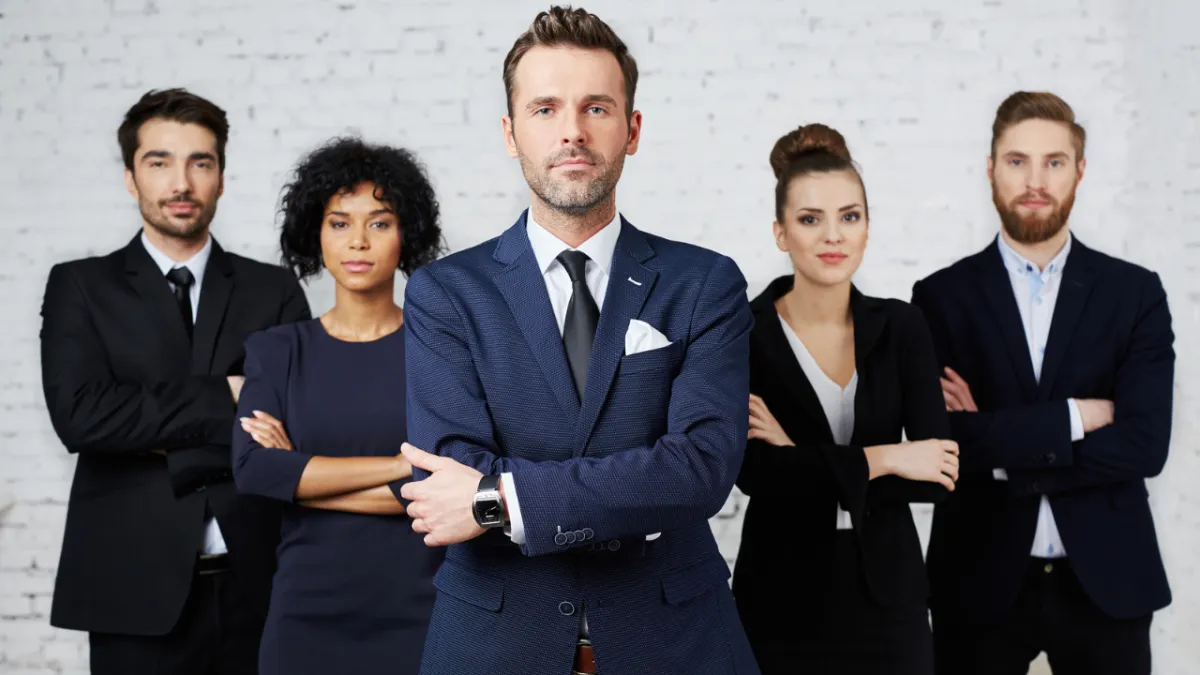 Choosing the Right Legal Advisor for Your Business