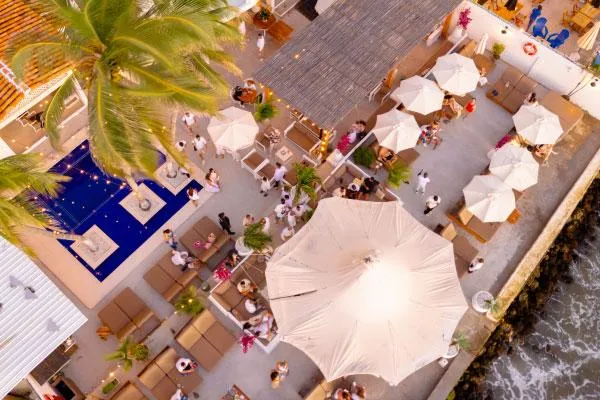 Fiestas electrónicas frente al mar: El mejor sunset party en Cartagena