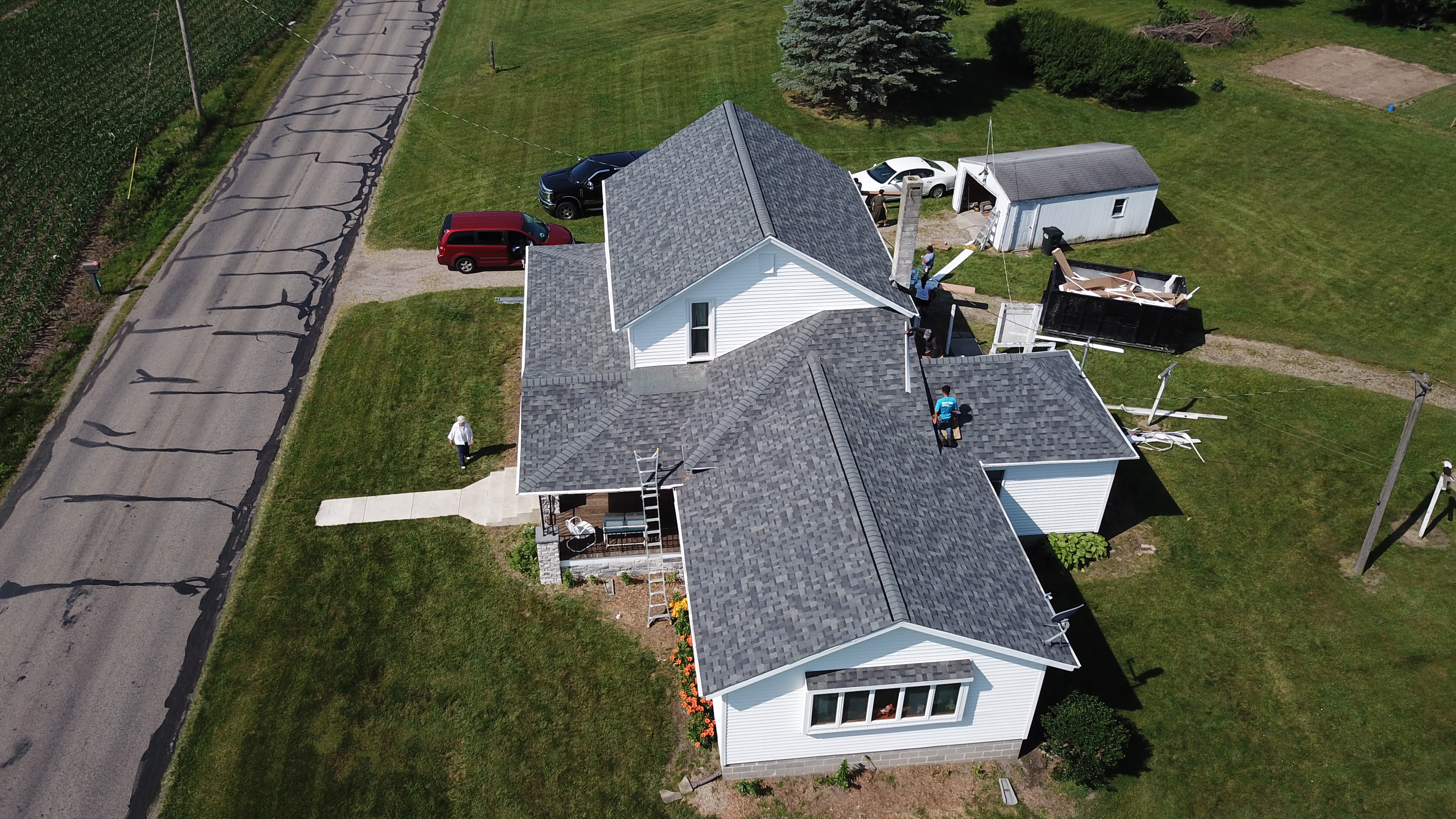 What to Expect During a Professional Roof Repair Service