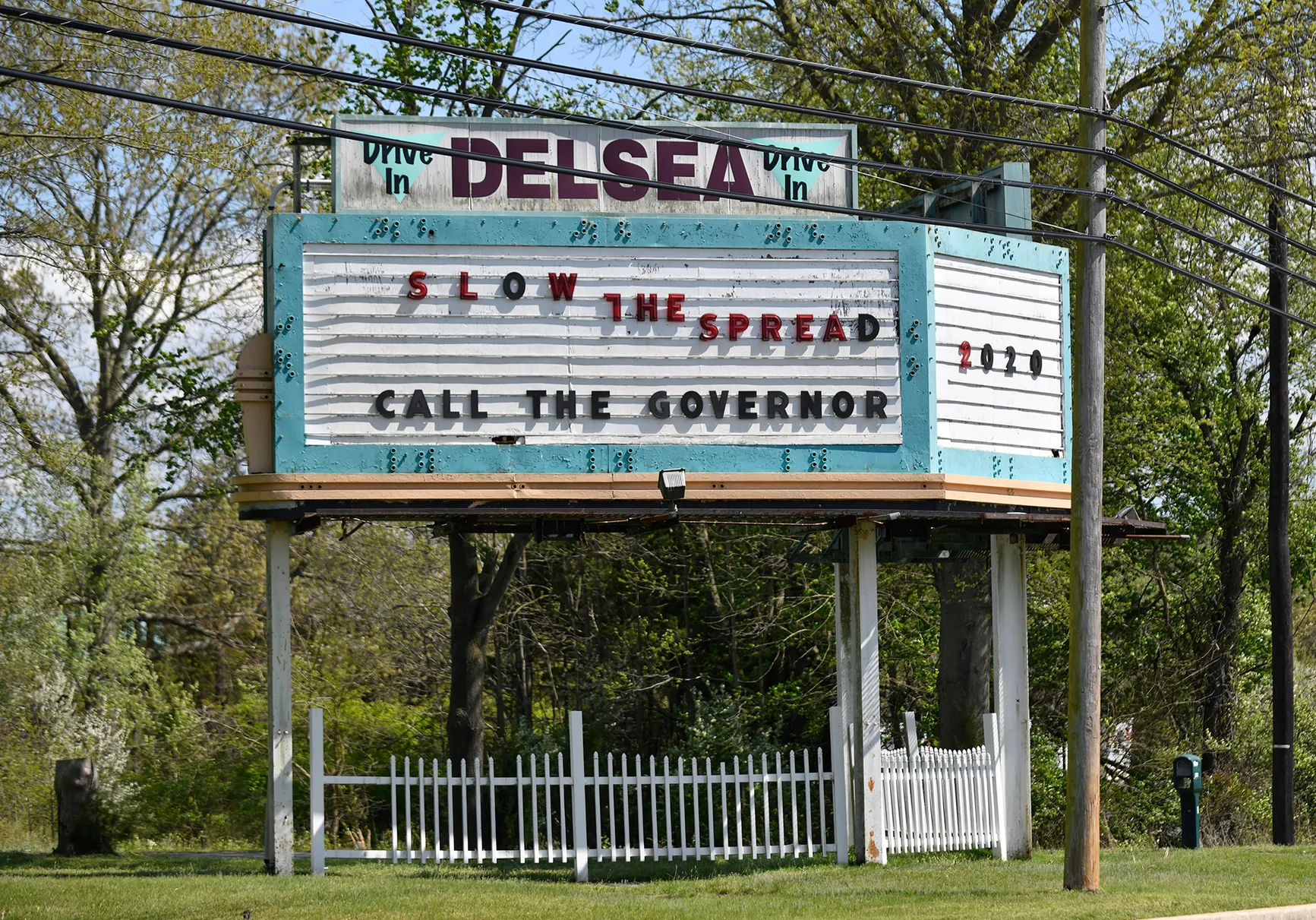 Throw It Back in Style at Delsea Drive-In Theatre – A Must-See Gem in Vineland