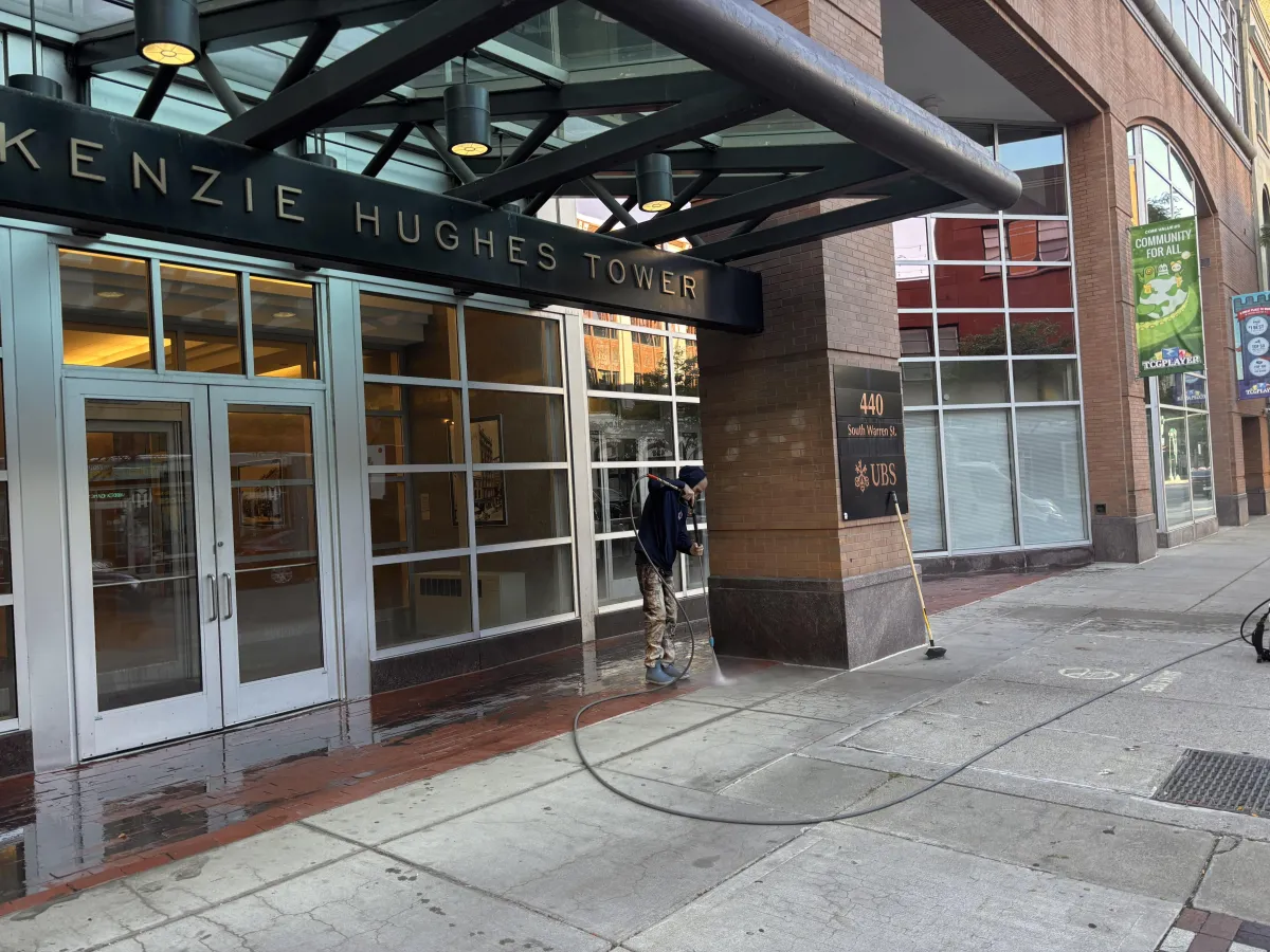 Syracuse NY professional exterior cleaninf