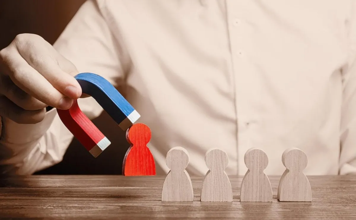 Cómo captar leads reales en 4 fases con LeadGrowth©