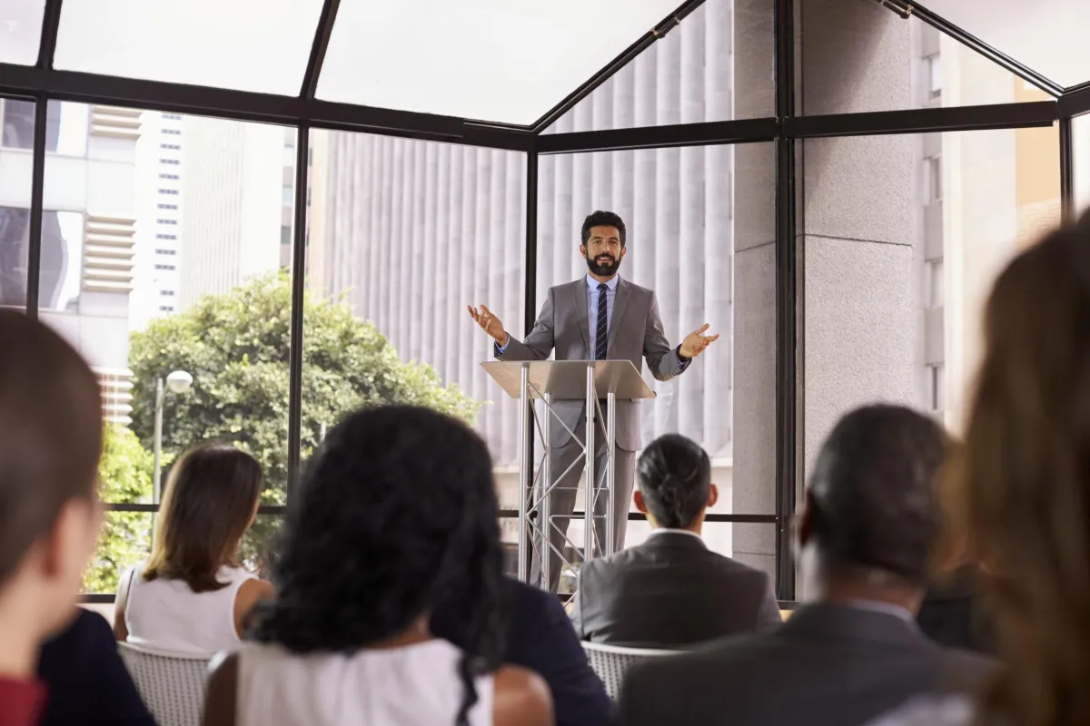 Speak with Confidence: A Guide for Introverts to Overcome Scripted Presentations