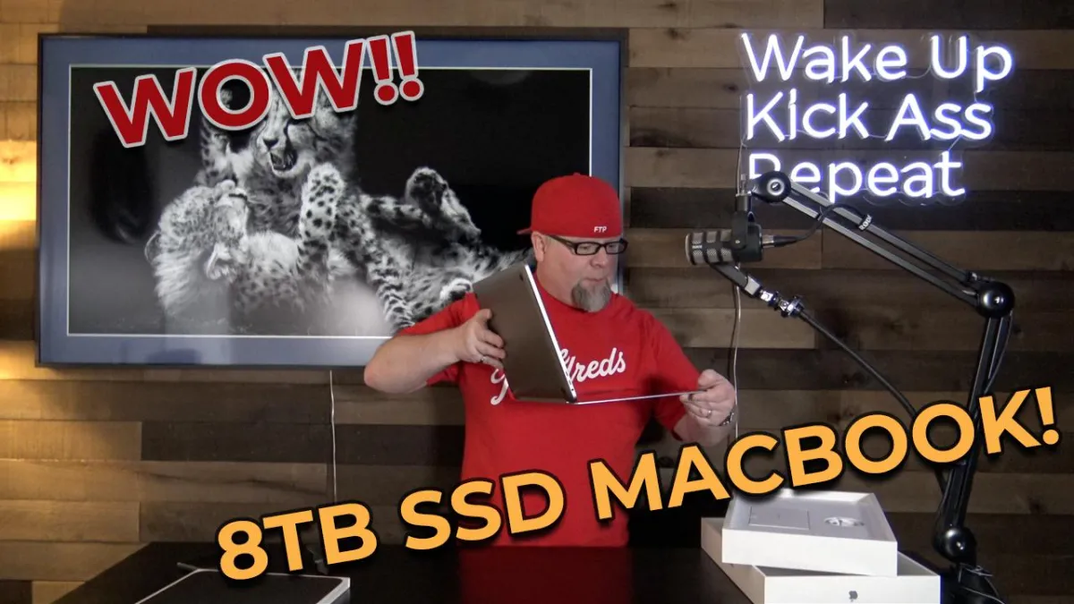 16″ 8TB SSD Apple Macbook Unboxing