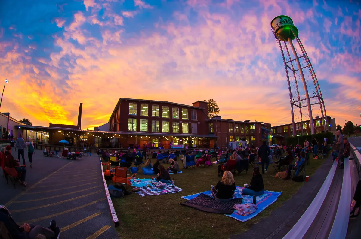 Lowe Mill ARTS & Entertainment: Where Creative Vibes Run Wild