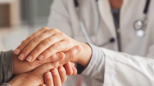 ¿La fama digital está desplazando la vocación médica?