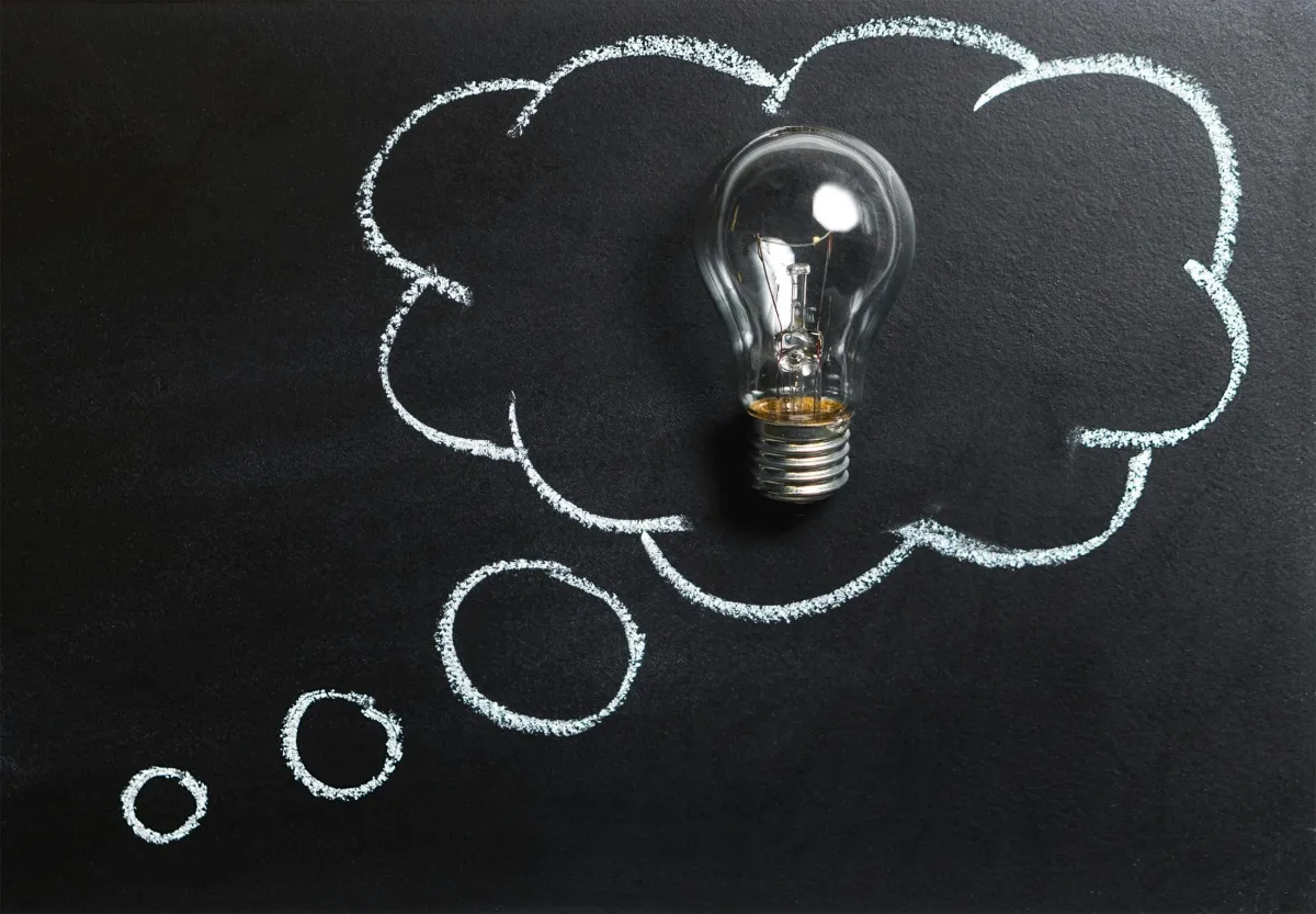 The Insight Hub: Mastering "How You Think Questions" A Career Coach's Guide to Interview Success