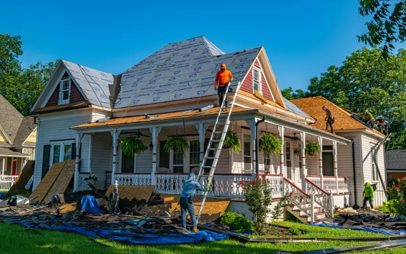 EPDM Roofing Service: The Complete Guide for Homeowners & Contractors