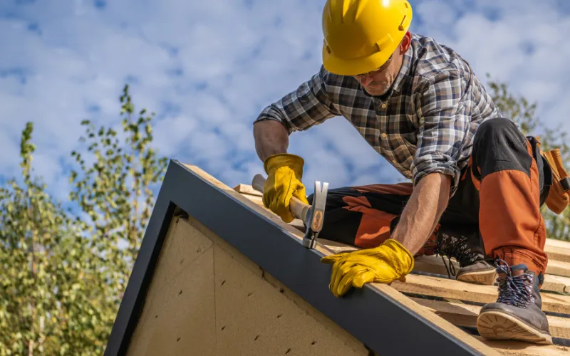 How Roosevelt Roofing Provides 24/7 Emergency Roof Repair in Spanaway WA