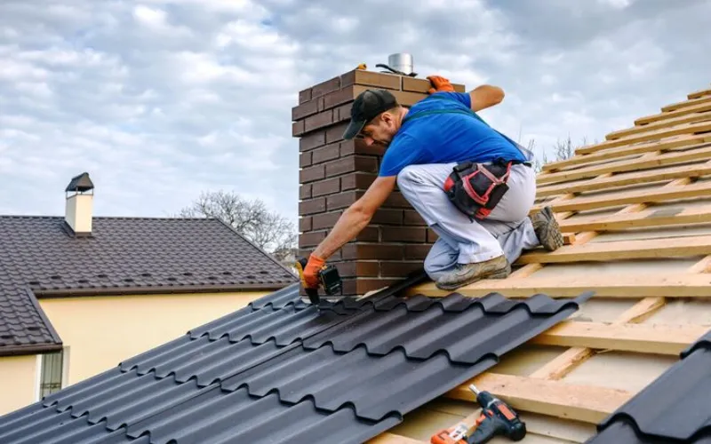 What is Emergency Roof Repair in Spanaway WA? The Real Homeowner’s Guide