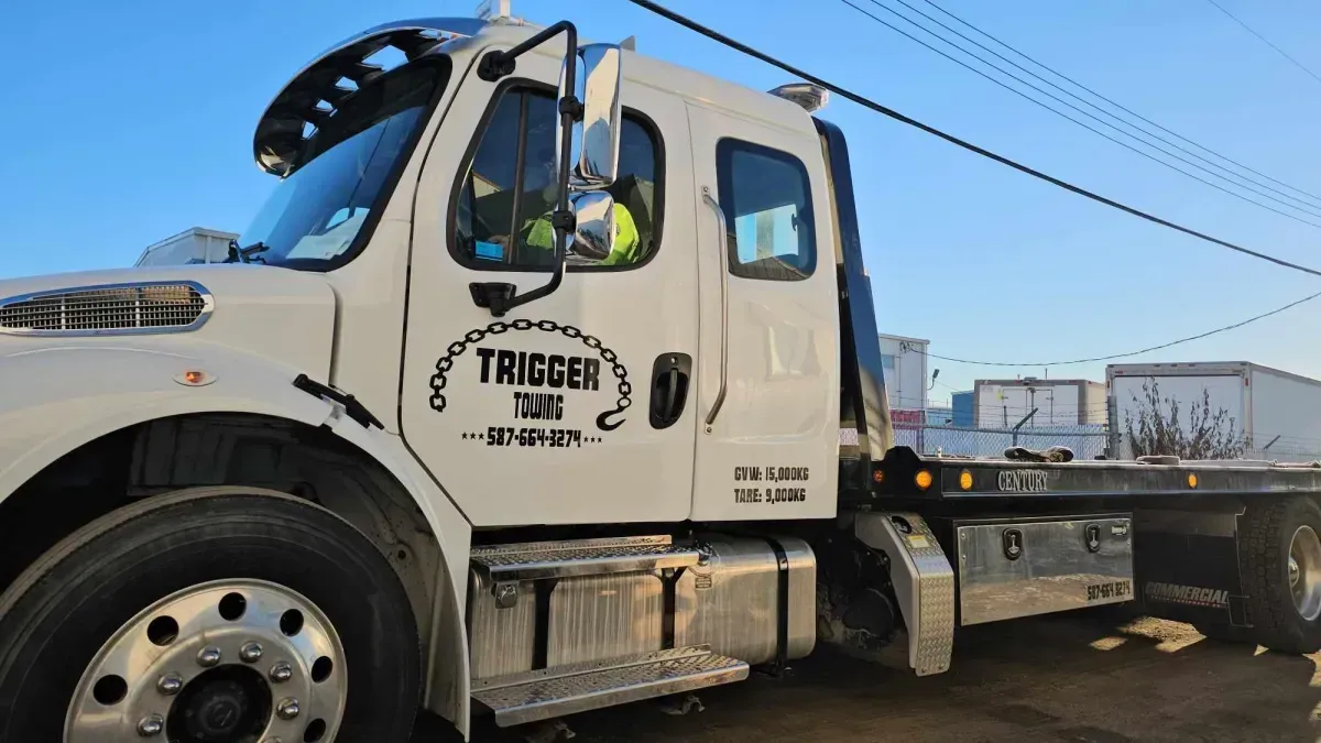 Affordable Flatbed Towing Calgary | Fast & Efficient Help