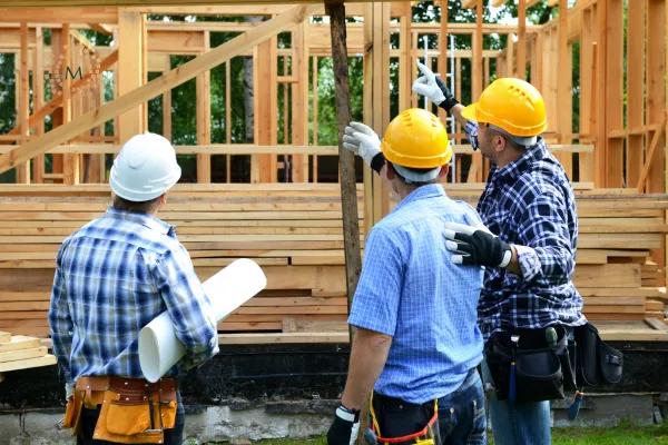 How to Choose the Right Builder for Your New Home