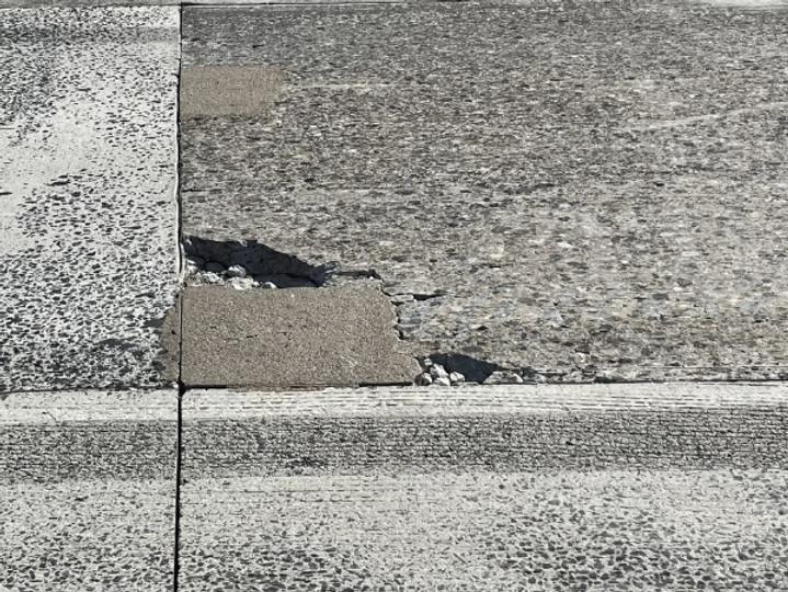 Pothole