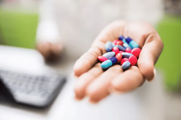 Stuck in the Cycle: Why Some Arthritis Patients Rely Too Much on Painkillers