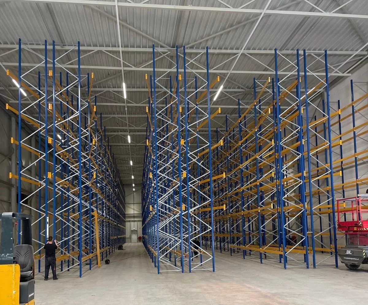 uitbreiding magazijn IsoDeco in Alblasserdam | Dehon BV